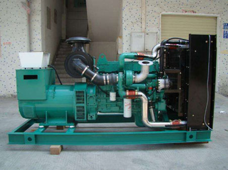 安丘1100kw康明斯柴油发电机组图片 安丘1100kw康明斯柴油发电机组图片